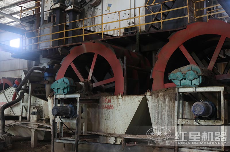 一小時160噸洗沙機(jī)現(xiàn)場 一小時160噸洗沙機(jī)現(xiàn)場