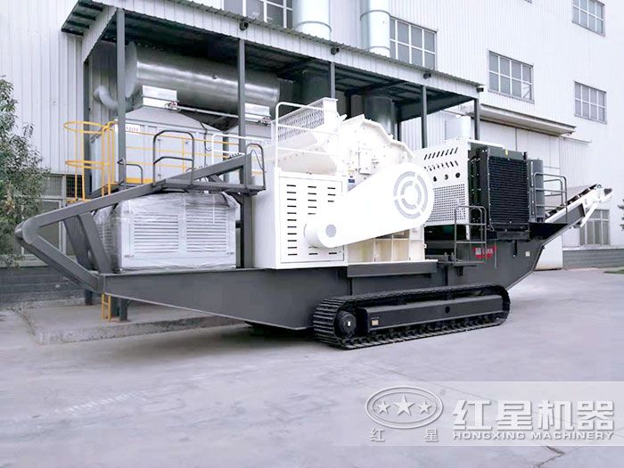 履帶移動(dòng)碎沙機(jī)