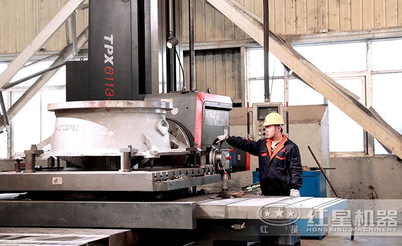 紅星機器40年專注反擊破生產(chǎn)制造 紅星機器40年專注反擊破生產(chǎn)制造