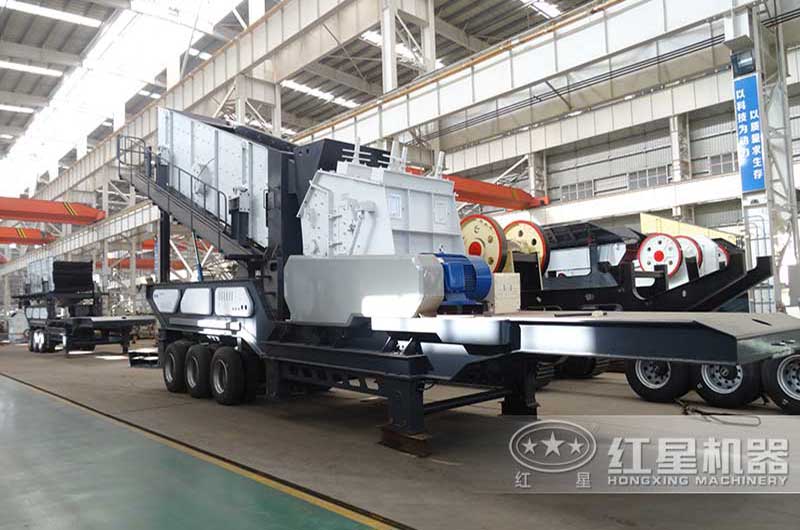 輪胎式可移動式破碎機+搭載反擊式破碎機