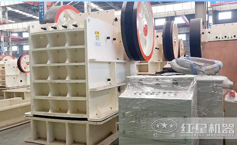 顎式破碎機處理量較大 顎式破碎機處理量較大