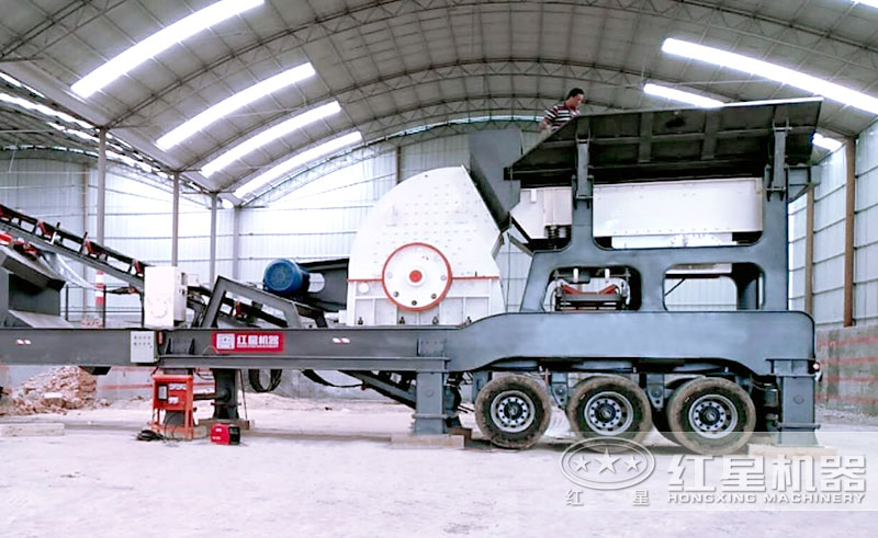 輪胎移動式煤炭破碎機(jī)