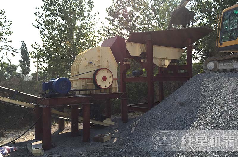 河北錘破制砂生產線現場 河北錘破制砂生產線現場