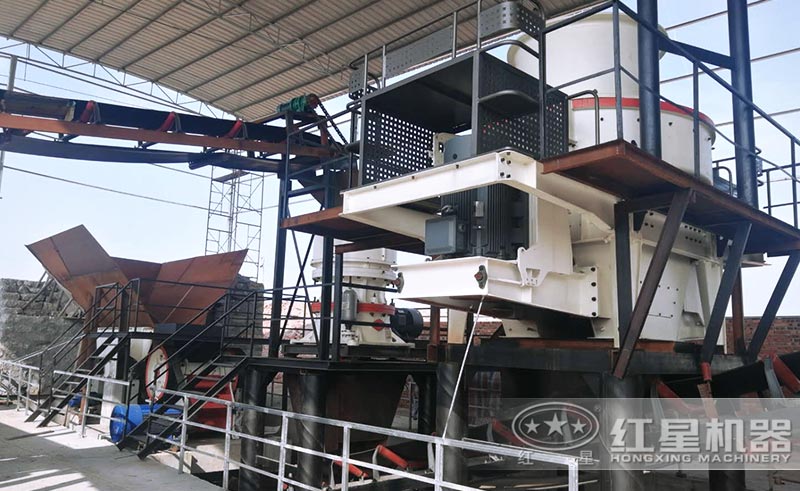 全套破碎制砂設備安裝中 全套破碎制砂設備安裝中