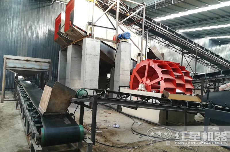 時產(chǎn)400噸洗砂現(xiàn)場 時產(chǎn)400噸洗砂現(xiàn)場