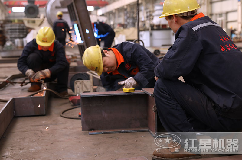 紅星機(jī)器每一個(gè)配件也認(rèn)真對(duì)待