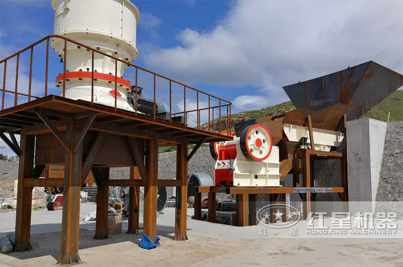 單缸圓錐破碎機(jī)生產(chǎn)現(xiàn)場 單缸圓錐破碎機(jī)生產(chǎn)現(xiàn)場