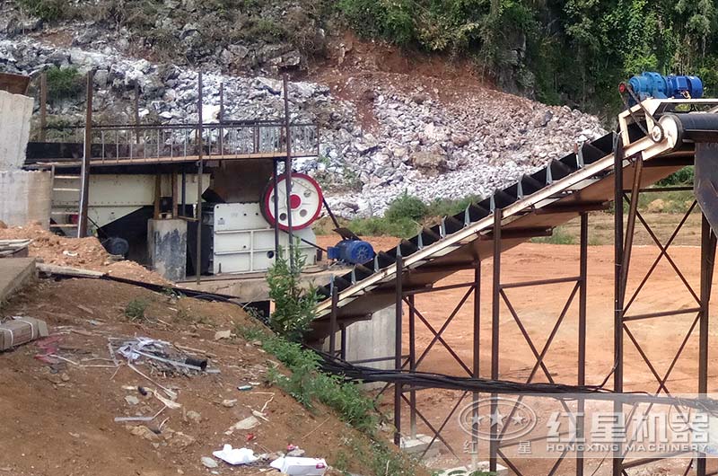 PE顎破生產(chǎn)現(xiàn)場 PE顎破生產(chǎn)現(xiàn)場