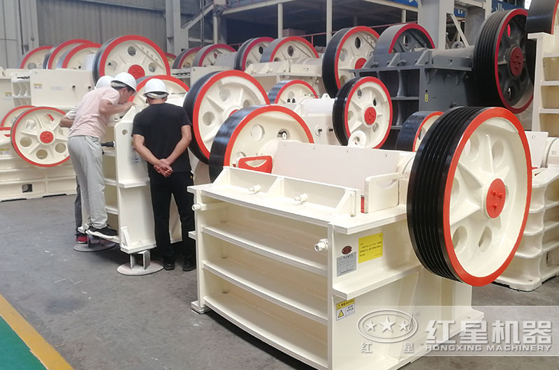 顎式破碎機 顎式破碎機