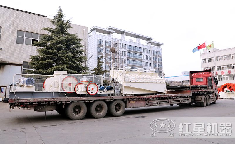 對輥制砂機發(fā)貨了