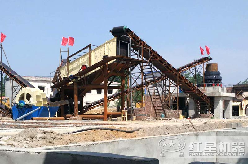 新型三合一洗砂機生產線現場 新型三合一洗砂機生產線現場