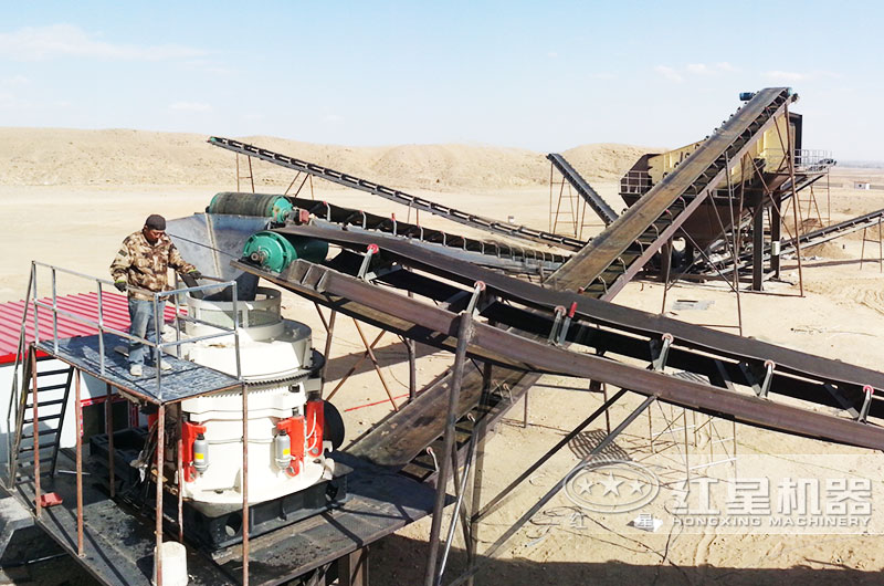 圓錐破碎機生產(chǎn)現(xiàn)場 圓錐破碎機生產(chǎn)現(xiàn)場