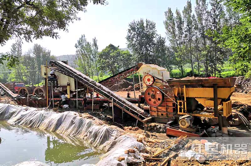 300噸洗沙機(jī)生產(chǎn)線蓄水池