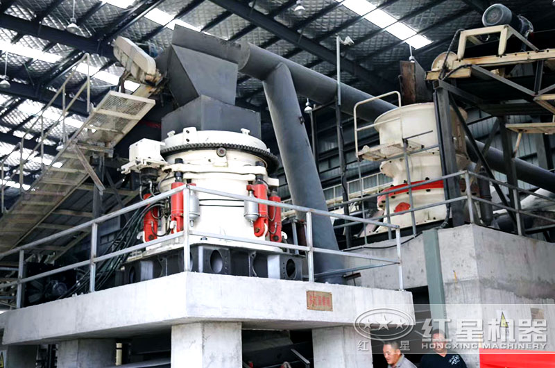 圓錐破碎機生產現場實拍 圓錐破碎機生產現場實拍