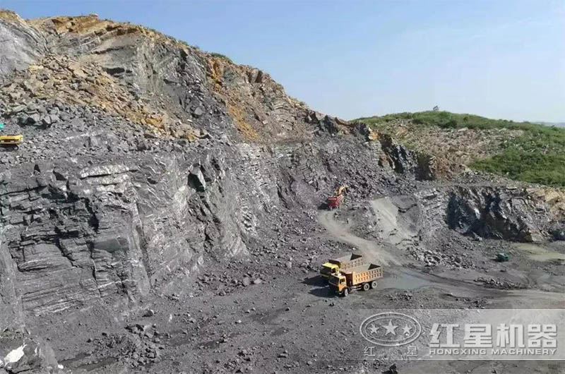 采礦現(xiàn)場(chǎng) 采礦現(xiàn)場(chǎng)