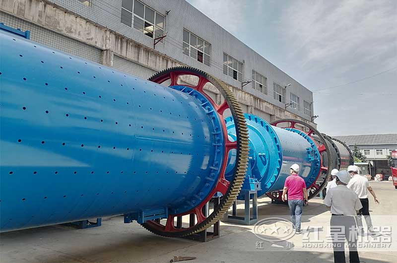 客戶考察大型球磨機廠家 客戶考察大型球磨機廠家