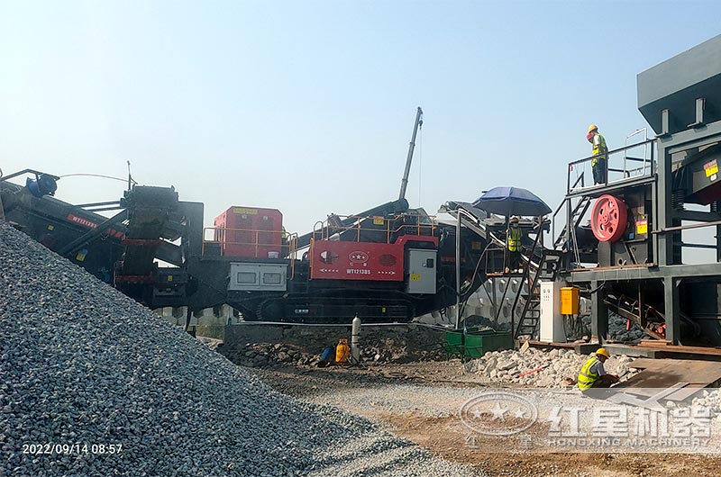 WT1213履帶式移動反擊破碎站 WT1213履帶式移動反擊破碎站