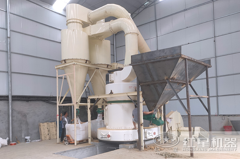 高嶺土磨粉客戶現場