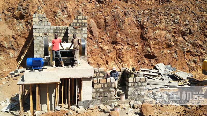 印尼小型碎石機安裝現場