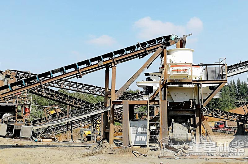 河卵石制砂機(jī)現(xiàn)場(chǎng)