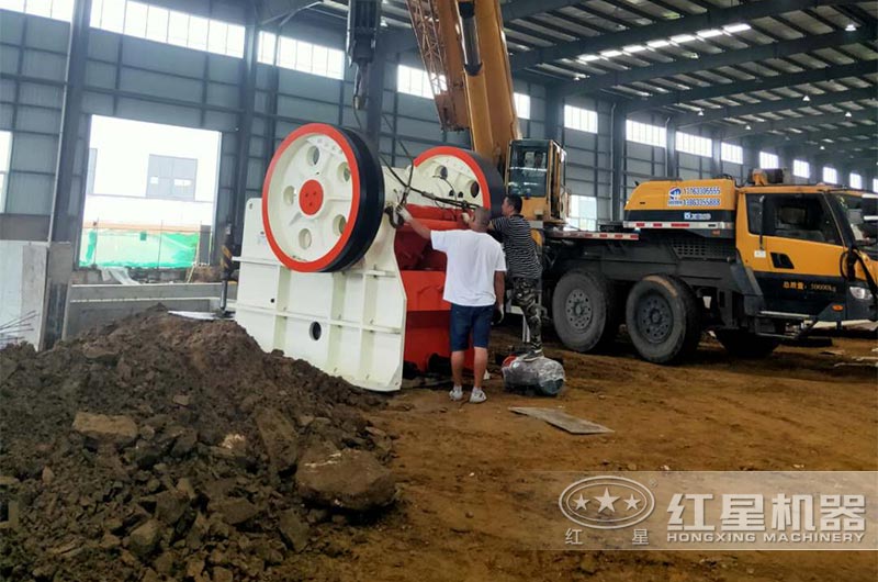 時產1000噸的大型顎破現場 時產1000噸的大型顎破現場