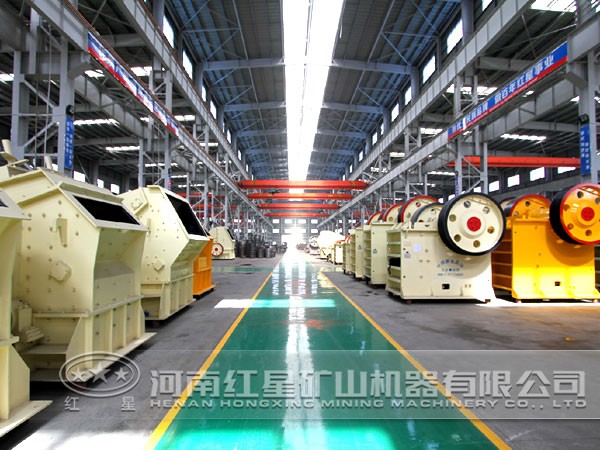 鄂式破碎機和反擊式破碎機