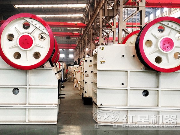 斑銅礦69顎式破碎機(jī)