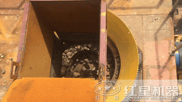 圓錐式石頭破碎機進料口展示 圓錐式石頭破碎機進料口展示