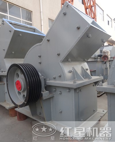 pc600×400錘式粉碎機(jī)