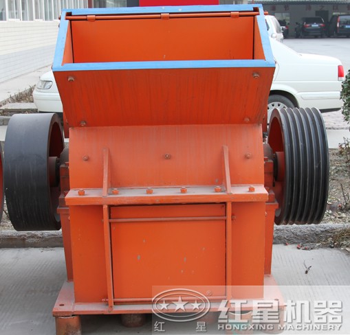 PCΦ800×600錘式破碎機 PCΦ800×600錘式破碎機