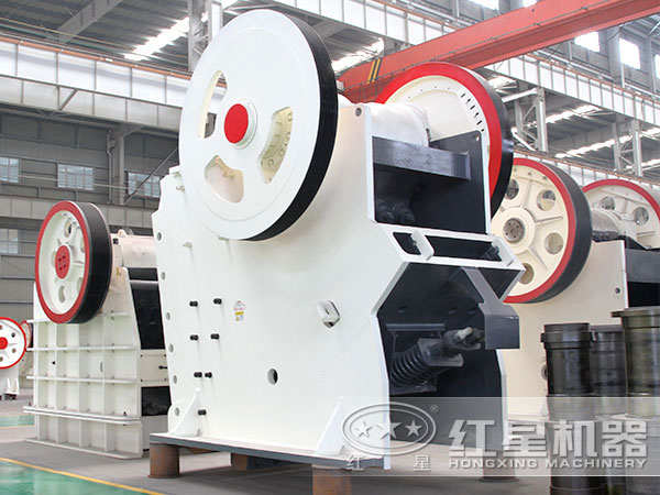 PE顎式破碎機 PE顎式破碎機