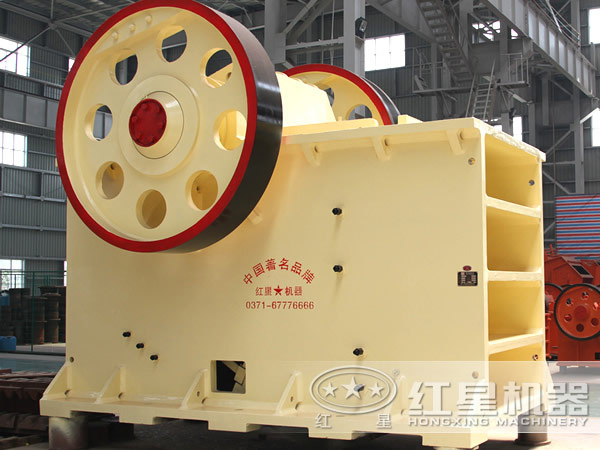 時(shí)產(chǎn)2000噸石灰石PEPE-1600×2100鄂式破碎機(jī)
