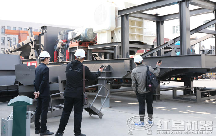 超大型雙機移動破碎站