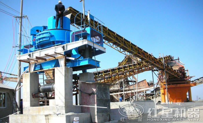 時產450噸制砂生產線現場 時產450噸制砂生產線現場