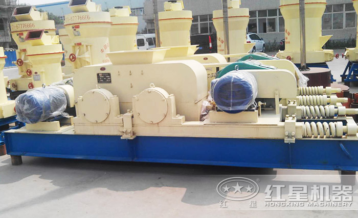 對輥式破碎機(jī) 對輥式破碎機(jī)