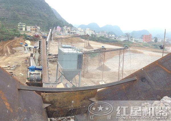 山東泰安時產500-600噸石灰石破碎生產線 山東泰安時產500-600噸石灰石破碎生產線