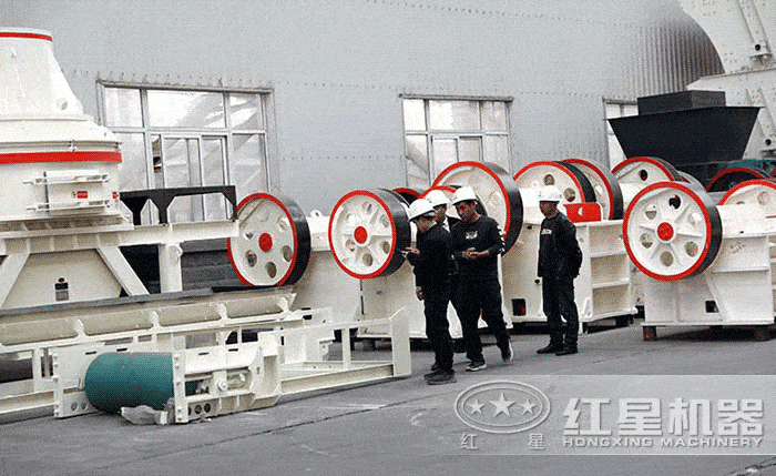 小型顎式破碎機用戶參觀 小型顎式破碎機用戶參觀