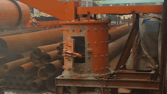 小型復(fù)合式咬石機細節(jié)展示 小型復(fù)合式咬石機細節(jié)展示