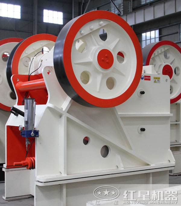 新型kd顎式破碎機 新型kd顎式破碎機