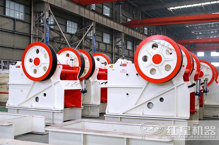 鄂式破碎機 鄂式破碎機