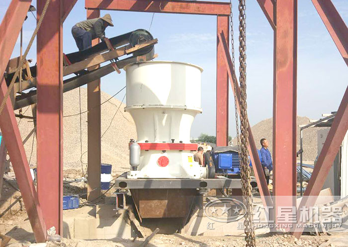 圓錐破碎機—細碎設備