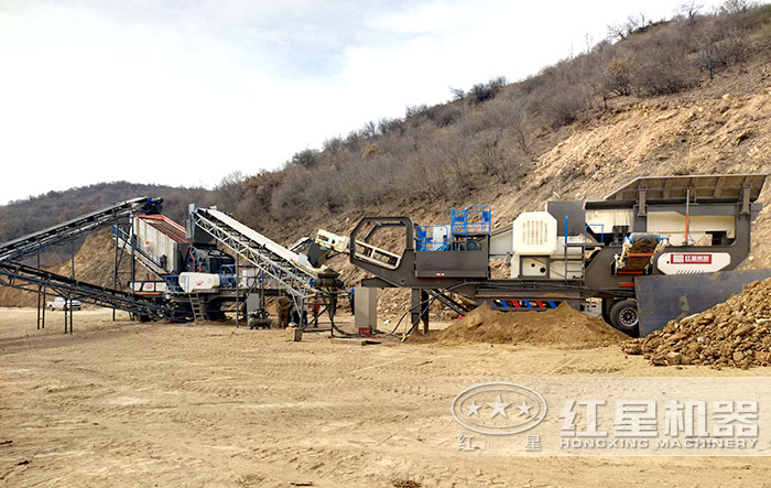 移動石塊粉碎機施工現(xiàn)場 移動石塊粉碎機施工現(xiàn)場