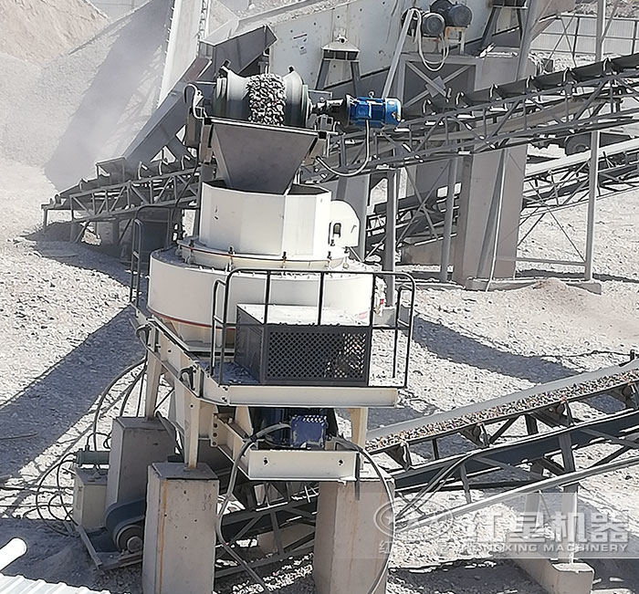 紅星沖擊式破碎機制沙作業現場 紅星沖擊式破碎機制沙作業現場