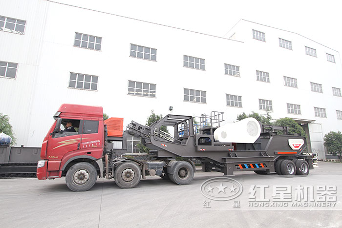 汽車(chē)式流動(dòng)破碎機(jī)_汽車(chē)移動(dòng)破碎設(shè)備