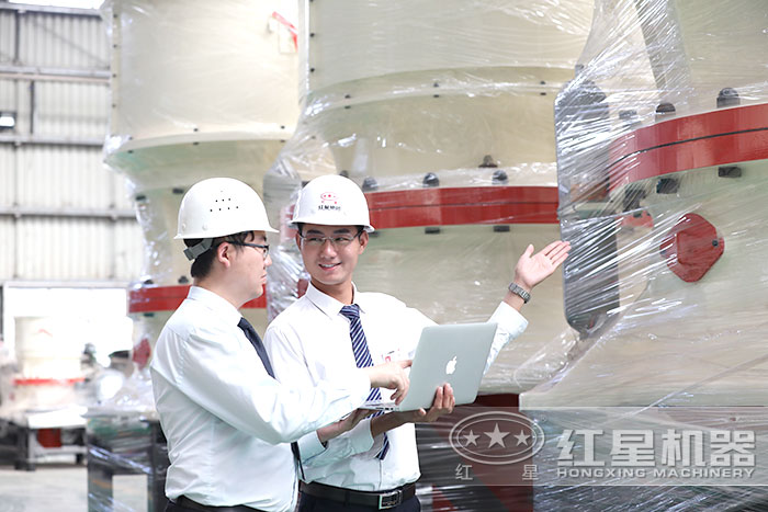 紅星大石頭破碎設(shè)備車間現(xiàn)貨 紅星大石頭破碎設(shè)備車間現(xiàn)貨