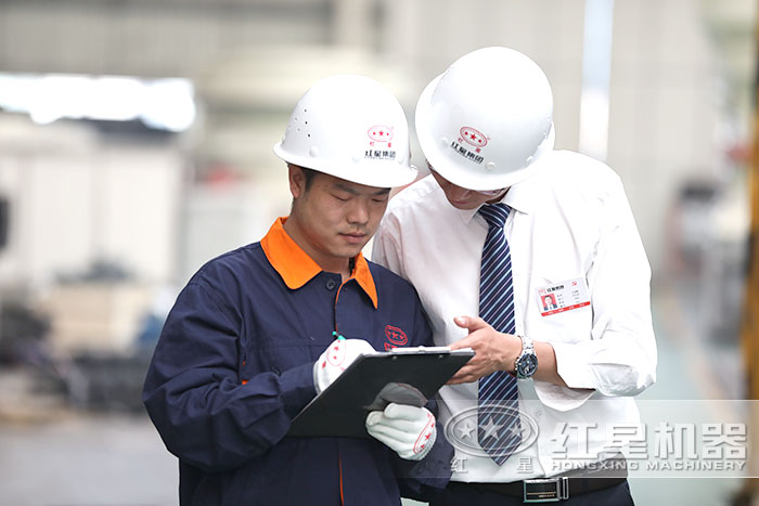 技術人員嚴格把關 技術人員嚴格把關