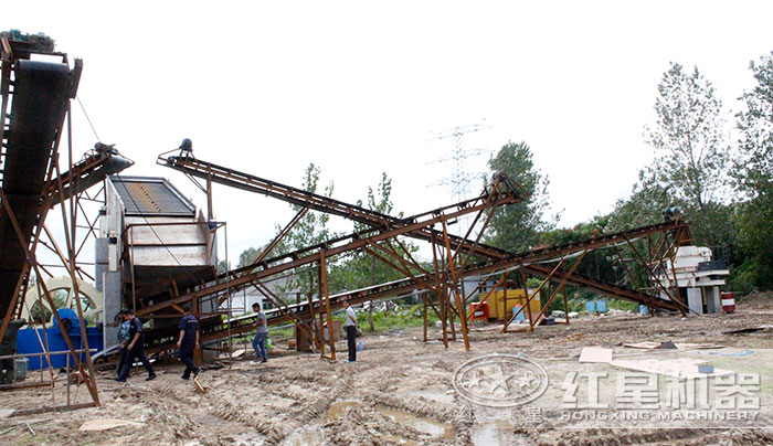 固定碎石制沙生產線現場 固定碎石制沙生產線現場