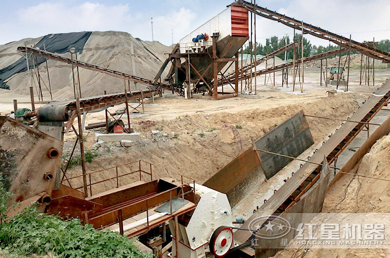 重錘破作業(yè)現(xiàn)場