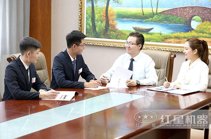 紅星移動石子機價格合理,與客戶達成合作 紅星移動石子機價格合理,與客戶達成合作