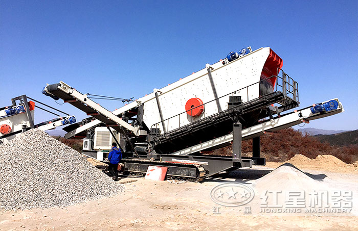 履帶移動石頭加工機器單機作業 履帶移動石頭加工機器單機作業